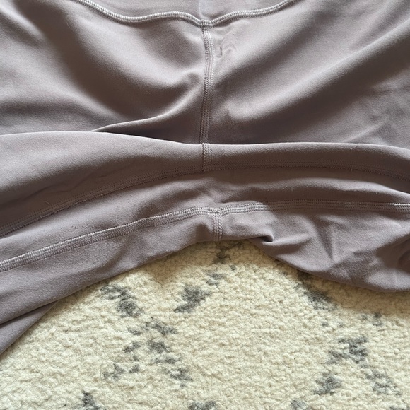 Lululemon Align scalloped 25” Violet - Picture 8 of 8